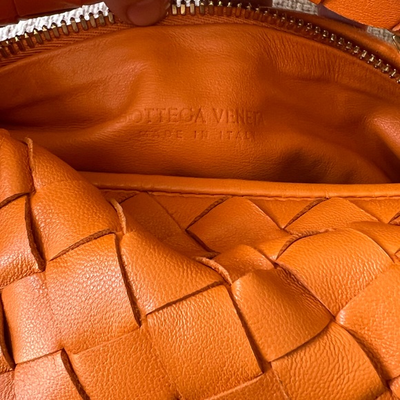 Bottega Veneta Jodie Mini - Orange - Picture 3 of 5